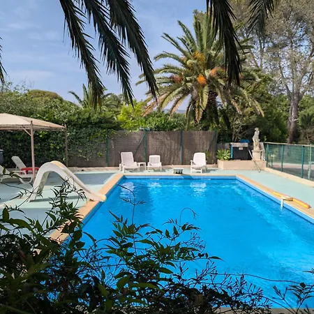 De La Palmeraie - Dans Propriete Privee Au Calme Avec Piscine Et Tennis 아파트